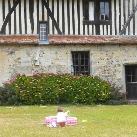 La Ferme Du Chateau Fauguernon Экстерьер фото