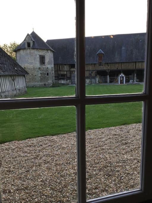 La Ferme Du Chateau Fauguernon Экстерьер фото